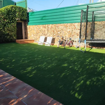 Radu House * Mexilhoeira Grande