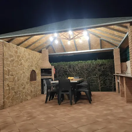 Radu House Apartmán *